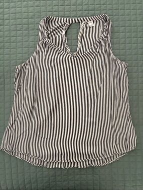 Striped Sleeveless V-Neck Tank Top - Navy and White